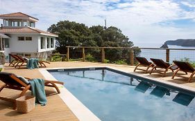 Wishome - Villa privada de ensueño sobre el mar con piscina climatizada privada